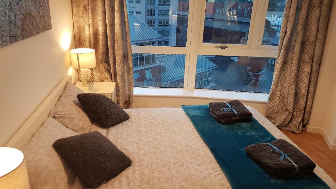 Marco Island -Spacious City Centre 2 Bedroom Apartment Nottingham Buitenkant foto