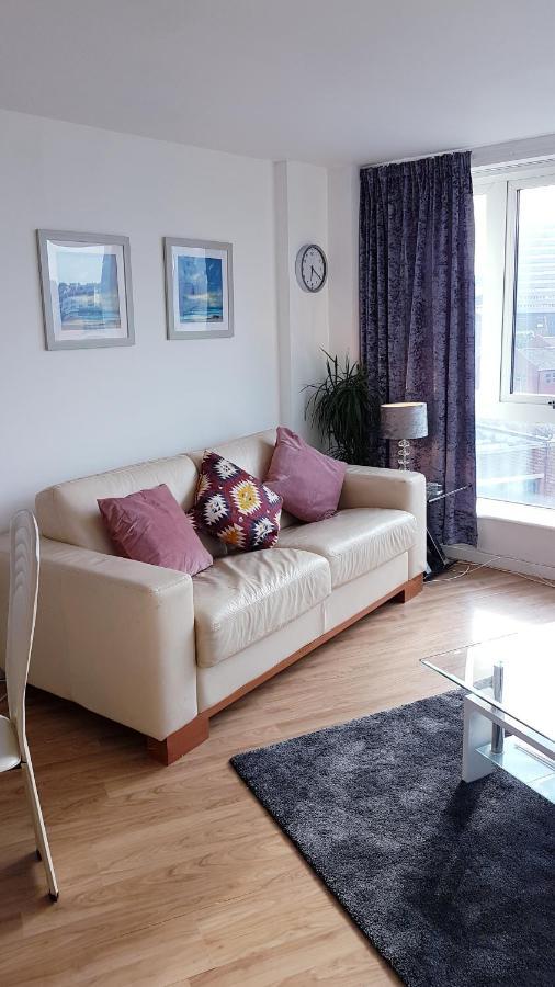 Marco Island -Spacious City Centre 2 Bedroom Apartment Nottingham Buitenkant foto