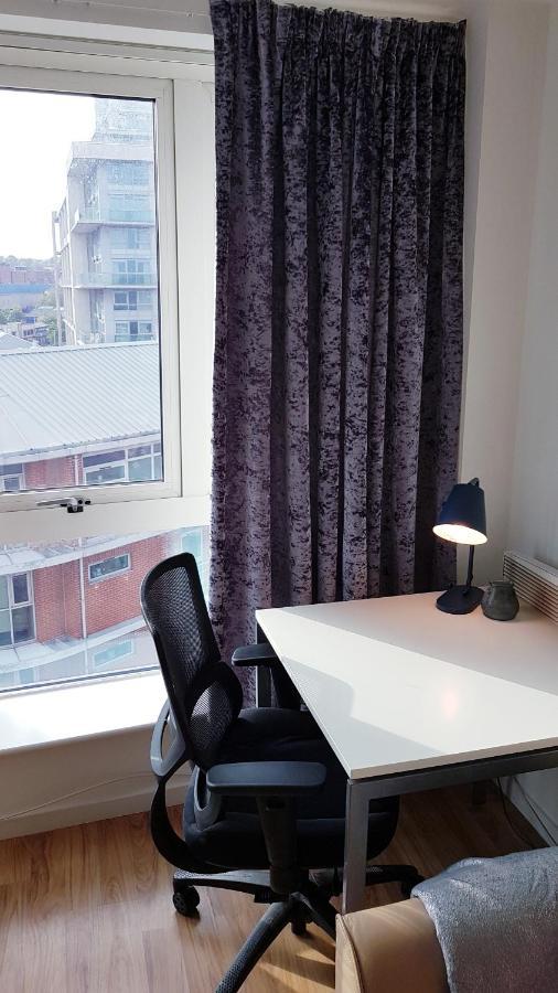 Marco Island -Spacious City Centre 2 Bedroom Apartment Nottingham Buitenkant foto