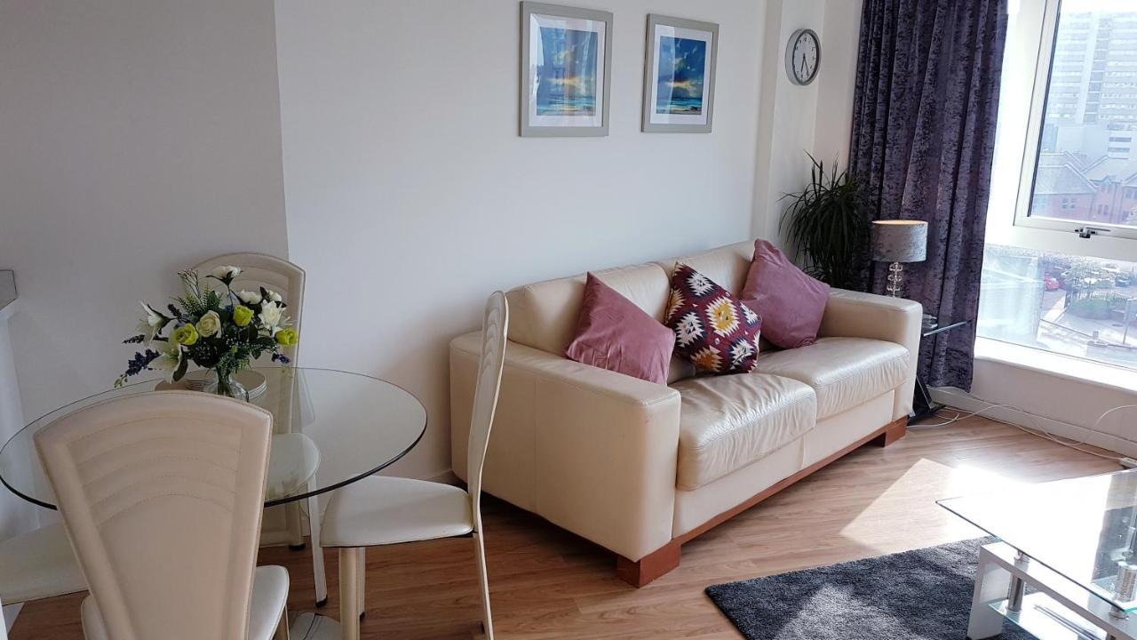 Marco Island -Spacious City Centre 2 Bedroom Apartment Nottingham Buitenkant foto
