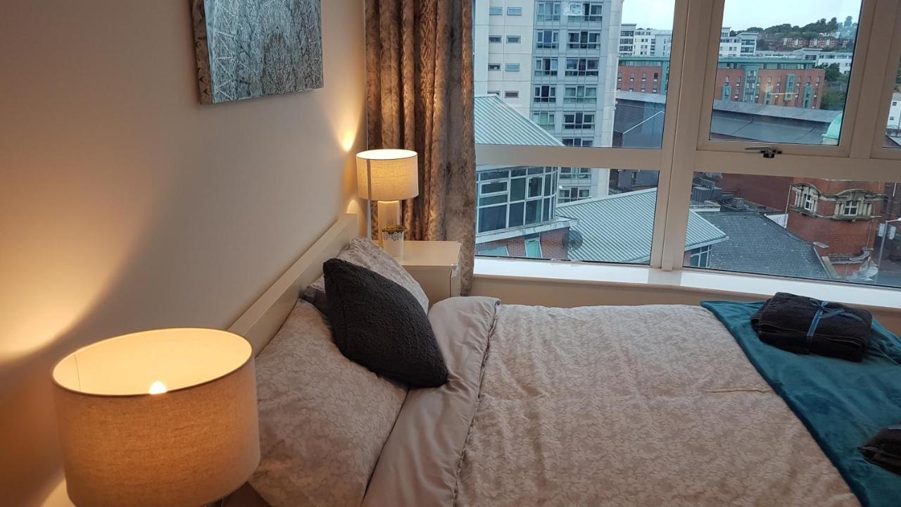 Marco Island -Spacious City Centre 2 Bedroom Apartment Nottingham Buitenkant foto