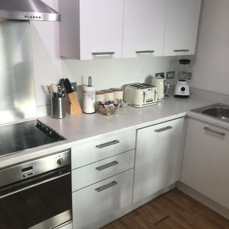 Marco Island -Spacious City Centre 2 Bedroom Apartment Nottingham Buitenkant foto